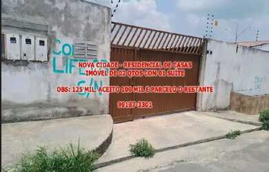 Imagem: A casa possui 2 Dormitórios, 2 Banheiros, 2 Vagas na garagem