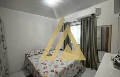 Imagem: A casa em condomínio possui 2 Dormitórios, 2 Banheiros, 2