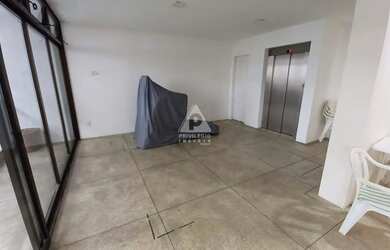 Imagem 15: Apartamento no Leblon com 4 Quartos, Suíte e Vista Mar Exclusiva