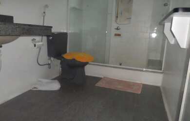 Imagem 15: Rua Cabuçú 82 M² Salão 2 Qt - Area Dep Gar Vazio Lins - RJ