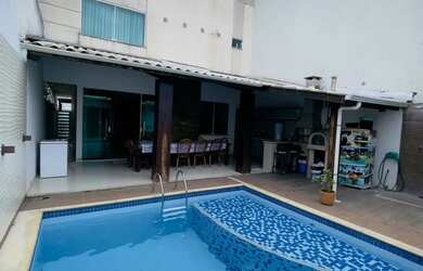 Imagem: Casa em condomínio com 4 suítes na Fraga Maia com piscina