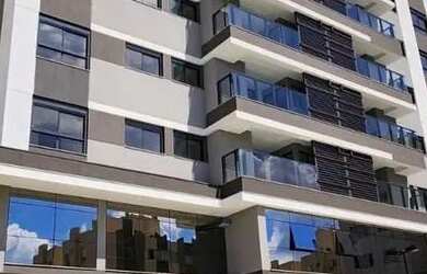 Imagem: O apartamento possui 3 Dormitórios, 1 Banheiro, 2 Vagas na