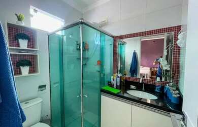 Imagem 2: Casa Terrea no Forest Hill 3 Suítes amplas com armários fixos e ar condicionados e luminár