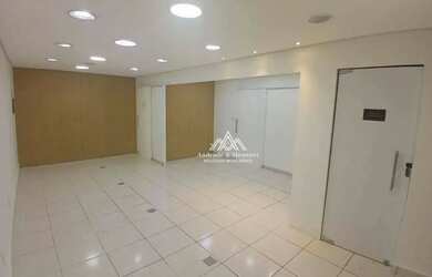 Imagem: O depósito possui 5 Vagas na garagem, 172-0m² de Área e está