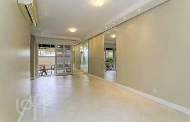 Imagem: A casa em condomínio possui 3 Dormitórios, 4 Banheiros, 3