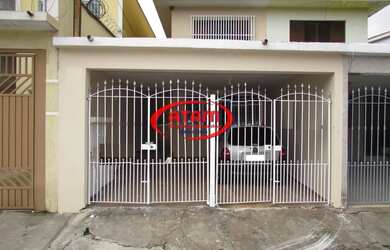 Imagem: A casa possui 3 Dormitórios, 4 Banheiros, 2 Vagas na garagem