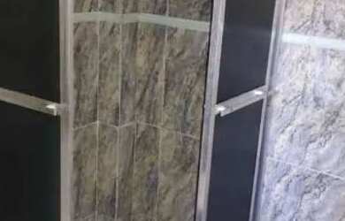 Imagem: A casa possui 3 Dormitórios, 2 Banheiros e 1 Vaga na garagem