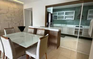 Imagem: O apartamento possui 3 Dormitórios, 4 Banheiros, 2 Vagas na