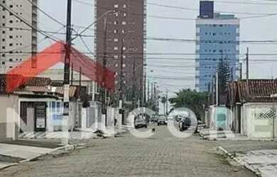 Imagem 1: Casa em Avenida Anita Barrella - Maracanã - Praia Grande/SP