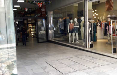 Imagem: O depósito possui 43m² de Área e está localizado em Centro