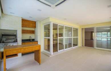 Imagem 8: Panamby, Alto padrão. Piscina, Churrasqueira, Ar-condicionadoeLareira