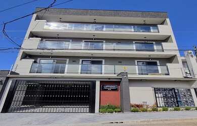 Imagem: O apartamento possui 2 Dormitórios, 1 Banheiro e 42m² de Área