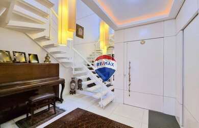 Imagem 1: OPORTUNIDADE BELÍSSIMA COBERTURA NOVO LEBLON com 3 suites à venda, 187...