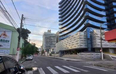 Imagem: O depósito possui 1 Vaga na garagem, 29m² de Área e está