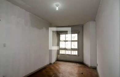 Imagem: O apartamento possui 2 Dormitórios, 2 Banheiros, 80m² de Área