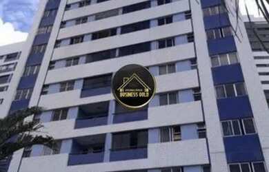 Imagem: O apartamento possui 3 Dormitórios, 1 Banheiro, 2 Vagas na