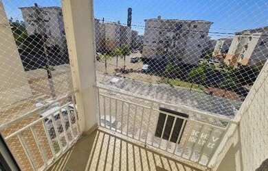 Imagem: O apartamento possui 3 Dormitórios, 1 Banheiro, 1 Vaga na garagem