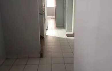 Imagem 9: Sala livig, cozinha, o1 banheiro, piso em porcelanato, novinho