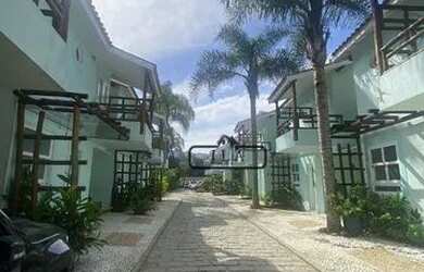 Imagem: A casa possui 4 Dormitórios, 3 Banheiros, 2 Vagas na garagem