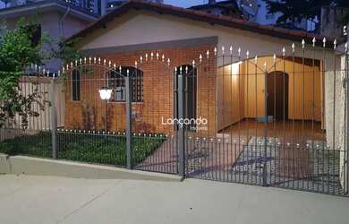 Imagem: A casa para alugar possui 2 Dormitórios, 2 Banheiros, 1 Vaga