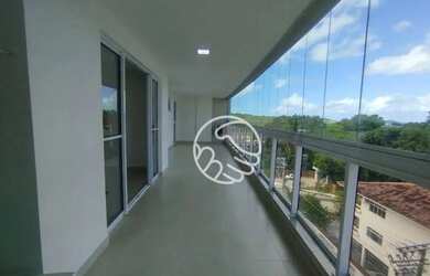 Imagem: O apartamento possui 2 Dormitórios, 2 Banheiros, 2 Vagas na