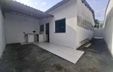 Imagem 7: VENDO LINDA CASA NO FLORES. E. CONDOMÍNIO FECHADO..