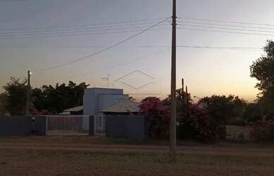 Imagem: A casa em condomínio possui 3 Dormitórios, 5 Banheiros, 3