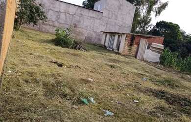 Imagem: O terreno possui 500m² de Área e está localizado em Riacho