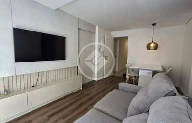 Imagem: O apartamento possui 1 Dormitório, 2 Banheiros, 1 Vaga na garagem