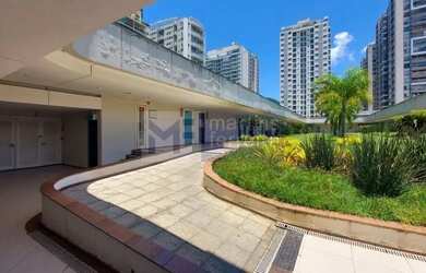 Imagem: O depósito possui 1 Vaga na garagem, 70m² de Área e está