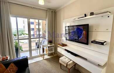 Imagem: O apartamento possui 1 Dormitório, 1 Banheiro, 1 Vaga na garagem