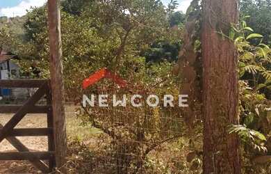 Imagem: A fazenda possui 150m² de Área e está localizado em Jaboticatubas