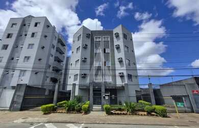 Imagem: O apartamento possui 1 Dormitório, 1 Banheiro, 1 Vaga na garagem