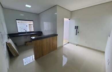 Imagem 7: Casa para Venda em Montes Claros, Independência, 3 dormitórios, 1 banheiro, 2 vagas