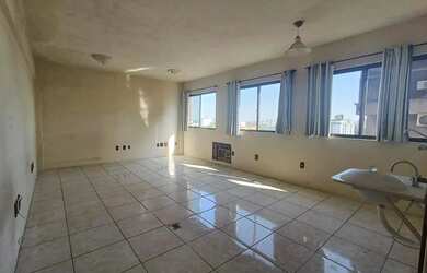 Imagem: O depósito possui 40m² de Área e está localizado em Centro