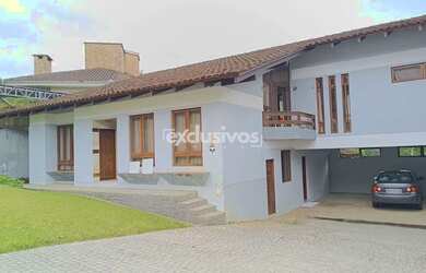 Imagem: A casa em condomínio possui 3 Dormitórios, 4 Banheiros, 1