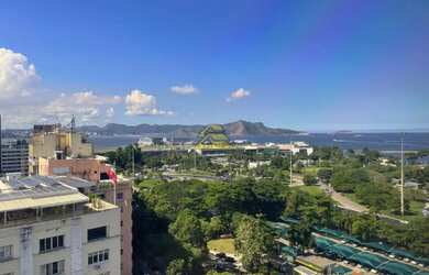 Imagem: O depósito possui 583m² de Área e está localizado em Centro