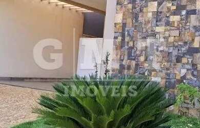 Imagem: A casa em condomínio à venda possui 3 Dormitórios, 3 Banheiros