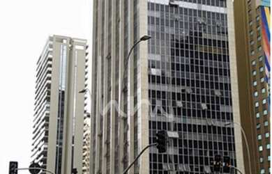 Imagem: O depósito possui 2 Vagas na garagem, 160m² de Área e está