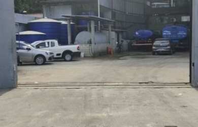 Imagem: O depósito possui 1.200m² de Área e está localizado em