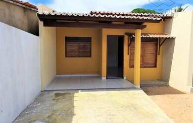 Imagem: A casa possui 1 Dormitório, 1 Banheiro, 100m² de Área e