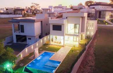 Imagem 1: Sobrado com 4 suítes plenas no Condomínio do Lago