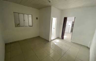 Imagem 1: Casa com 1 dormitório - venda por R$ 265.000,00 ou aluguel por R$ 600,00/mês...