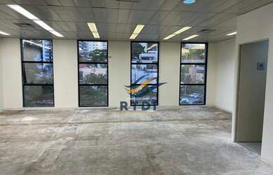 Imagem 1: Sala com 204 m² na Vila Andrade 6 vagas de garagem ao lado do Shopping Jardim Sul !!!