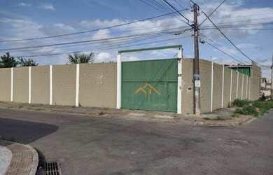 Imagem: O depósito possui 326m² de Área e está localizado em Planície