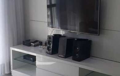 Imagem: O apartamento possui 3 Dormitórios, 2 Banheiros, 1 Vaga na