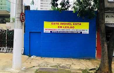 Imagem: O apartamento possui 1 Dormitório, 1 Banheiro, 200m² de Área