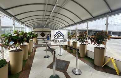 Imagem: O depósito possui 1 Vaga na garagem, 33m² de Área e está