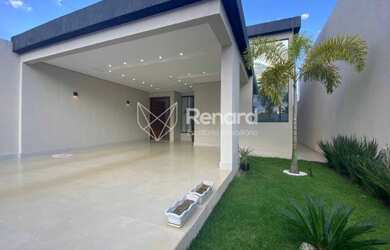 Imagem: A casa em condomínio possui 4 Dormitórios, 5 Banheiros, 4