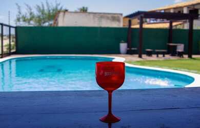 Imagem 7: MARAVILHOSA CASA DE PRAIA NO IGUAPÉ - AQUIRAZ - CE PÉ NA AREIA !!!!